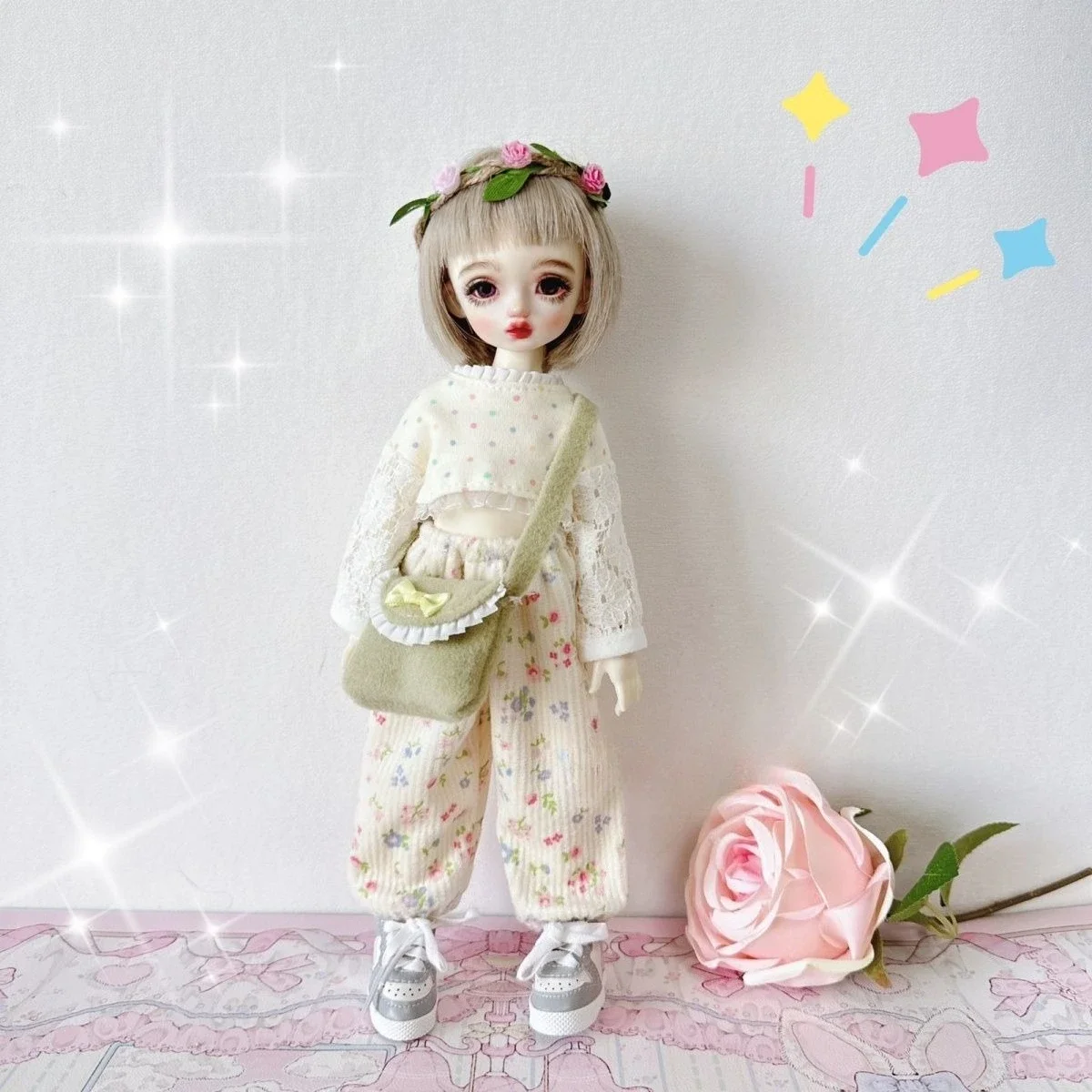 Traje de ropa para muñeca Bjd de 30cm, juguetes de vestir, Sudadera con capucha, pantalones con linterna, bolsa y corona, accesorios para muñecas, sin muñeca, 1/6