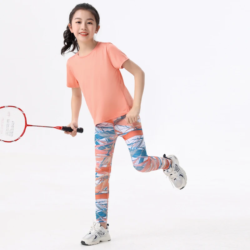 قطعتان من ملابس رياضية جديدة للأطفال ملابس يوجا للصالة الرياضية للفتيات سريعة الجفاف بقاعدة علوية سراويل قرش ضيقة صيفية #1