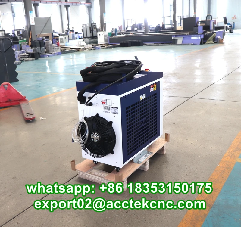 Mesin Pembersih Laser Serat Genggam 1500W 2000W 3000W untuk Logam, Kayu, Penghapus Cat, Pembersih Karat Laser Portabel, Penghilang Debu dan Cat Lama