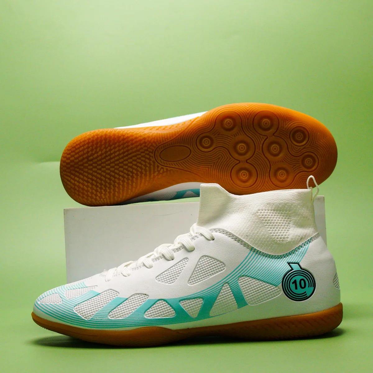 

High-top soccer shoes for indoor five-a-side training for both men and women, slip-resistant and wear-resistant. soccer shoes