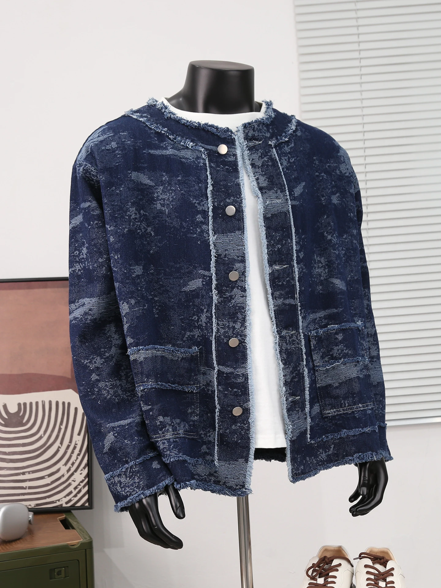 남성용 레트로 자카드 데님 재킷 봄 가을 일본식 라운드 넥 프레이드 재킷 캐주얼 패션 하라주쿠 스타일 블루 코트