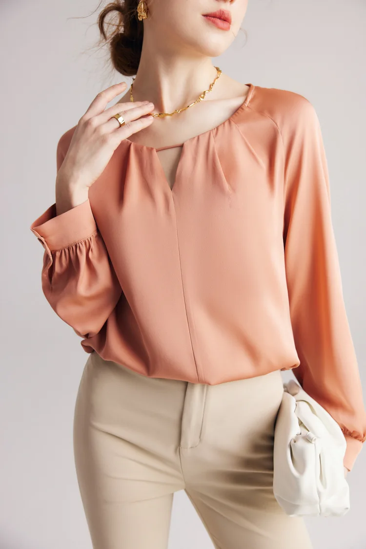 90% Natural Silk 10% Spandex Women's Blouse O Neck Long Sleeves Sexy Keyhole Fashion Blouse Tops