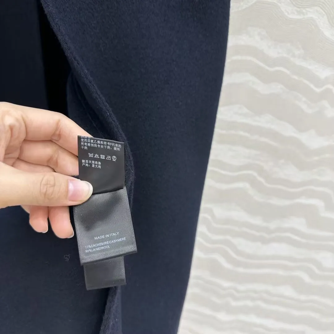 2025 New Winter Cashmere Wool Woolen Overcoat Women Lapel One Button Batwing Sleeve Poncho Sheepskin Spliced Pocket Loose Cloak