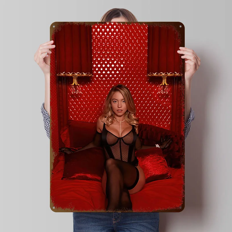 سيدني سويني باللون الأحمر الملابس الداخلية صفيح الملصقات تخصيص جدار الفن الرجعية خمر علامات معدنية لغرفة المنزل لوحة مخصصة ديكور