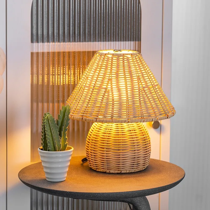 

Simple New Chinese Style Bamboo Woven Table Lamp Modern Creative Retro Practical Bedside Light for Living Room Home Decor Led