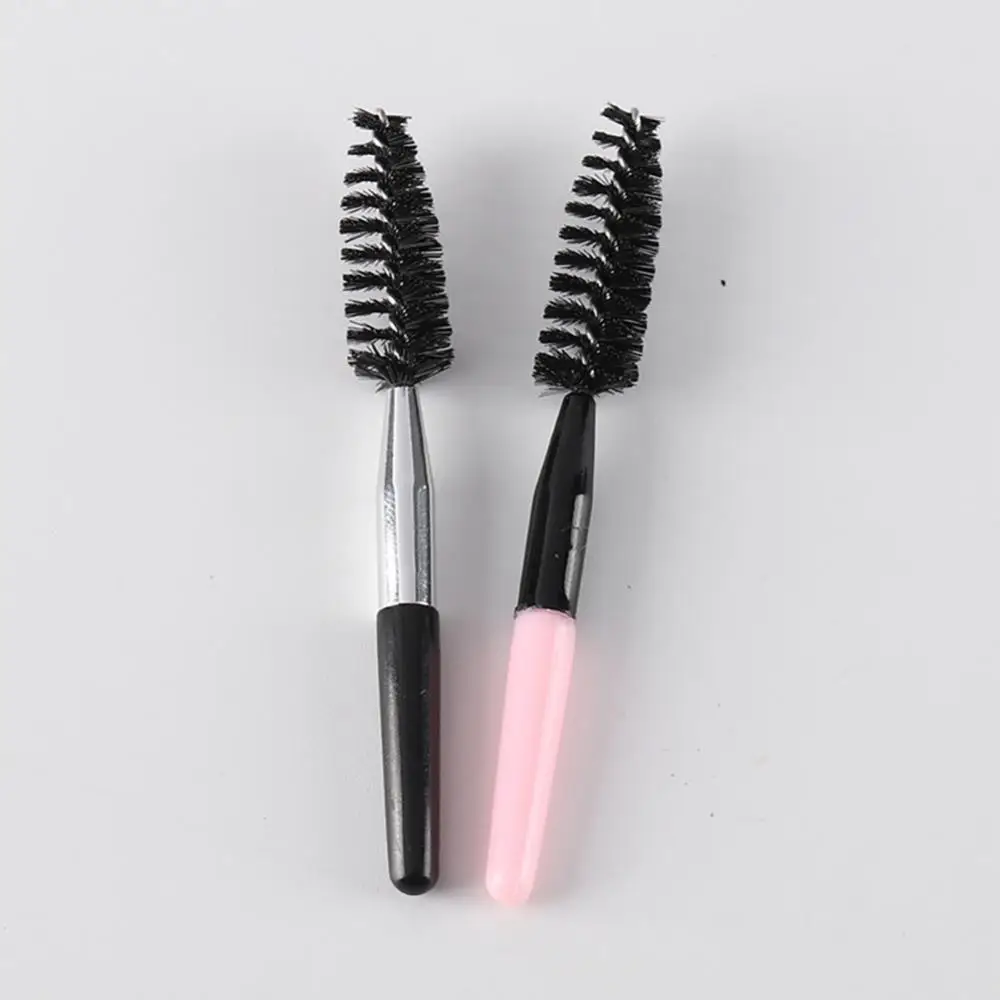 Brosse biseautée portable à cheveux courts et doux pour les yeux, applicateur de mascara, outil de maquillage en spirale