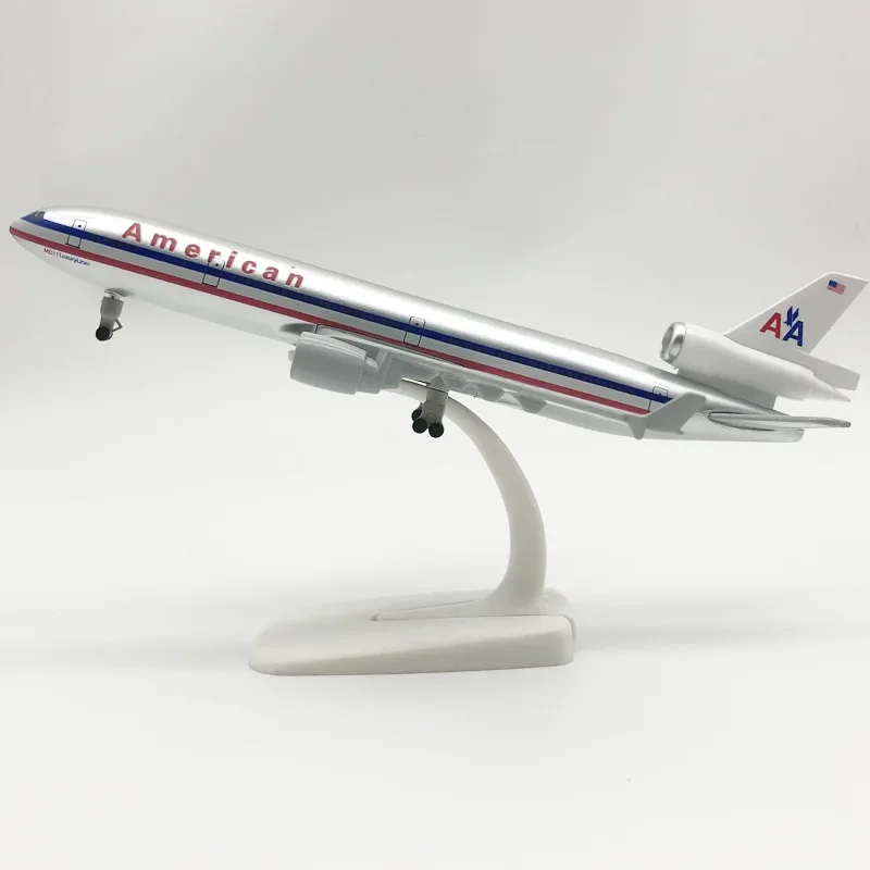 

20cm USA American AA Airlines MD MD-11 Airways Diecast Airplane Model Alloy Metal Air Plane Model w Wheels Aircraft Aeroplane