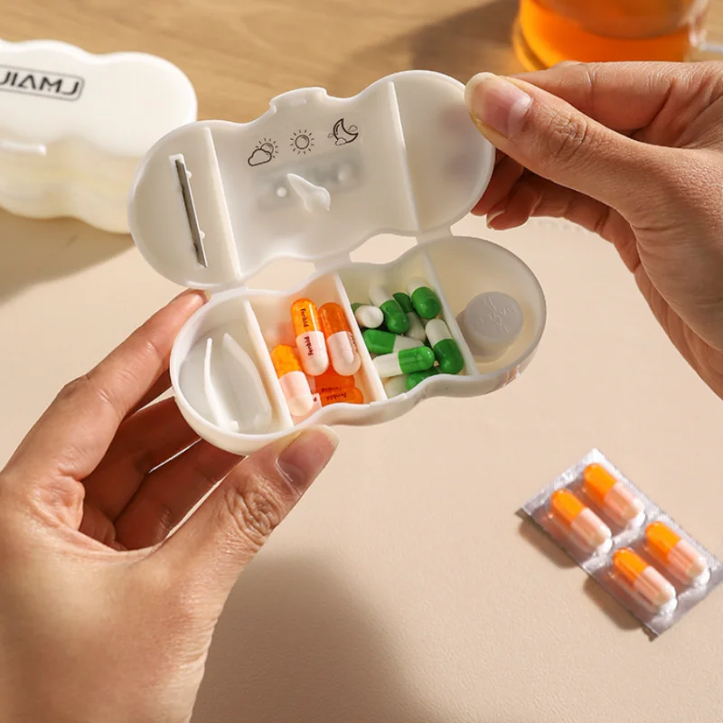 1/2pcs multifunctional medicine box with pill cutter, suitable for small pills, travel and household medicine