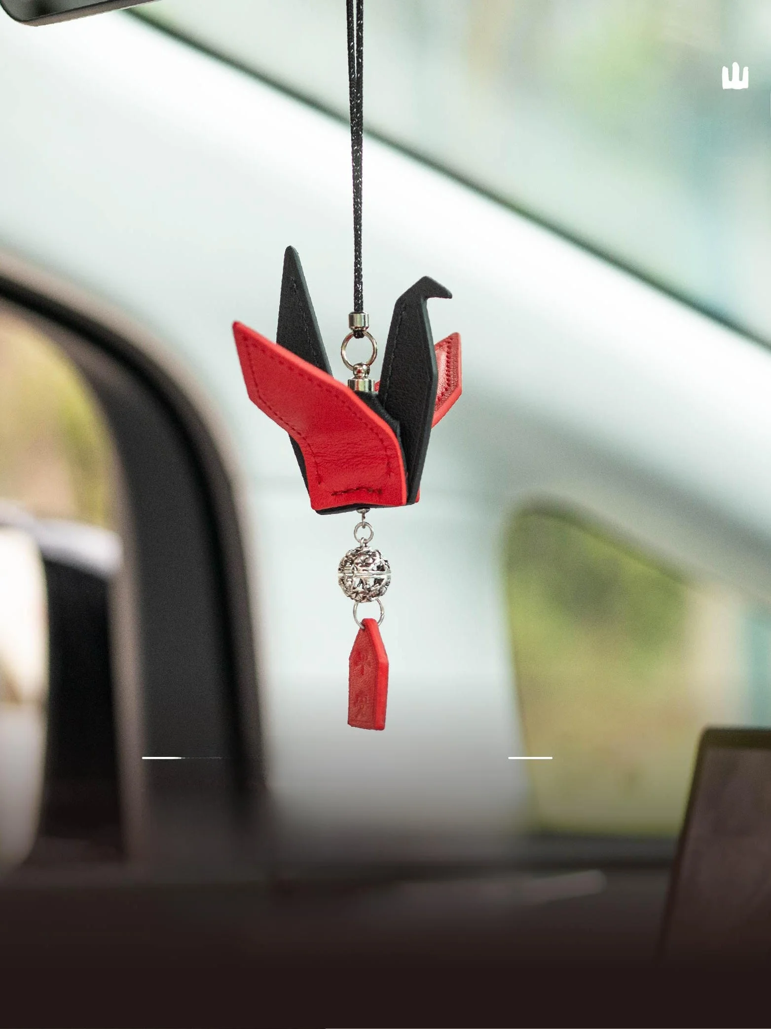 pendentif-grue-en-cuir-fait-main-thando-ornement-de-voiture-cadeau-de-voyage-sur-decorations-de-sac-a-main-accessoires-en-cuir-a-motif-animal