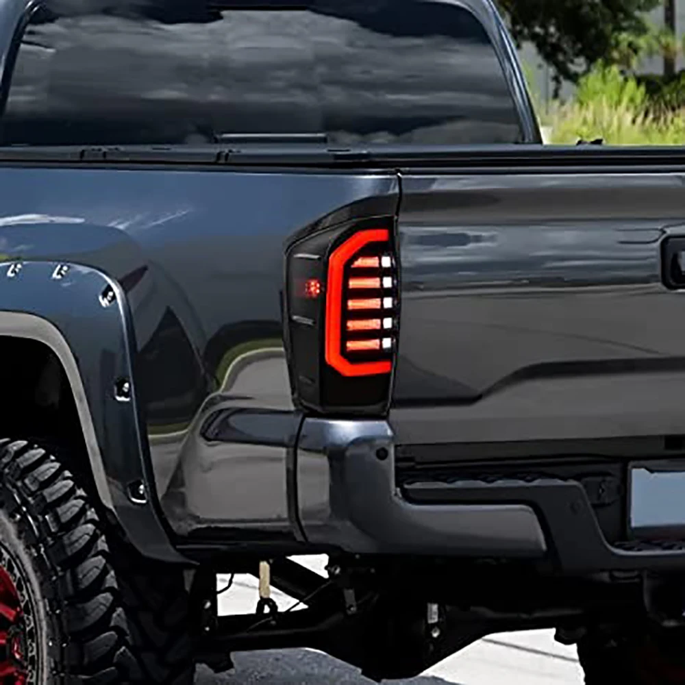 Off-road 4x4  LED Taillights Brake Rear Lamps Parking Light For Toyota Tacoma 2016-2022 2023 Modified LED Tail Lights Assembly