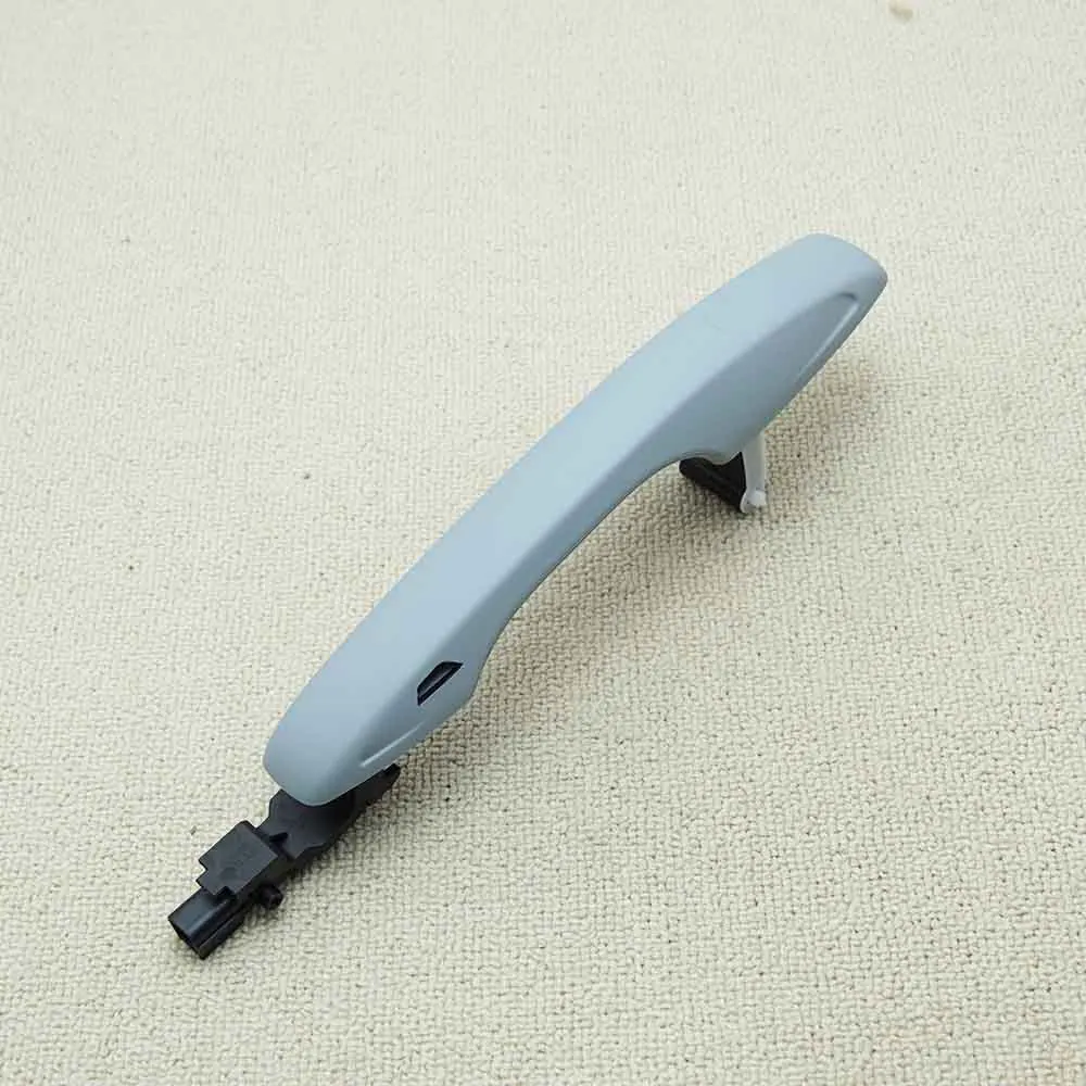 

39842713 The left front door handle is pulled hand in hand For Volvo S90 V90 XC60 XC90 2017 2018 2019 2020 2021 2022 2023 2024