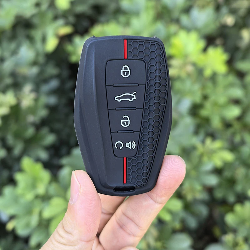 

Soft Car Key Case Fob Protector for Geely Coolray X6 X7 EX7 2024 Geometry C Emgrand UV GT GC9 Starray Accessories Keychain