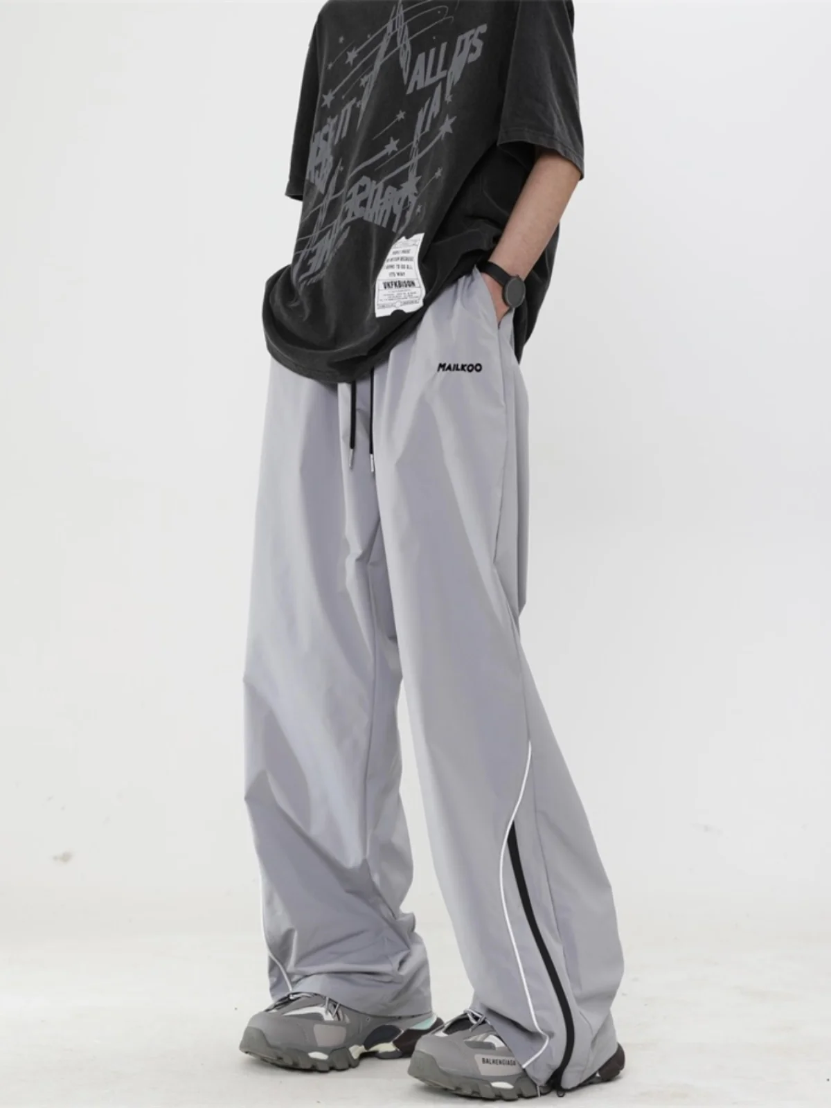 

Весенне-осенние модные свободные повседневные водонепроницаемые мужские спортивные брюки для активного отдыха с широкими штанинами, прямого кроя, универсальные повседневные брюки