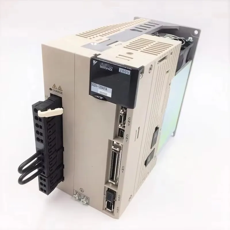 

Новый Оригинальный Сервопривод переменного тока SGDV-180-A11A002000 SGDV-2R8-A11A002000 SGDV-120-A11A002000 SGDV-200-A11A002000