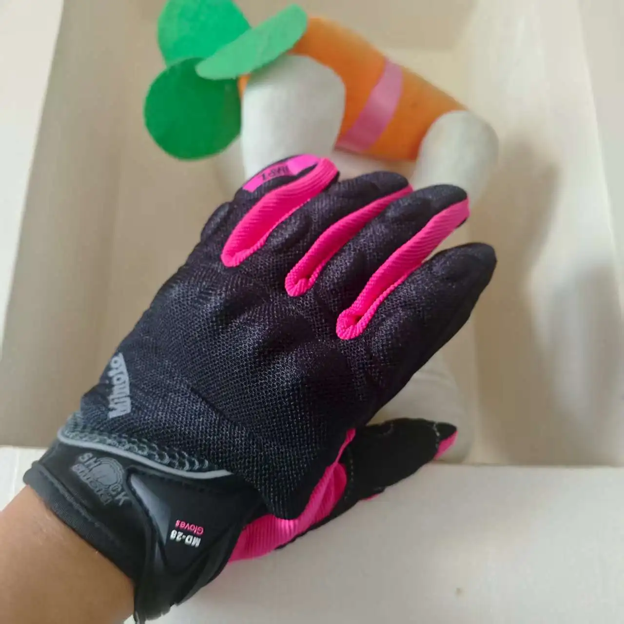 

Розовые дышащие мотоциклетные перчатки для мужчин и женщин — летние перчатки для верховой езды с сенсорным экраном, противоударное прочное велосипедное снаряжение для шоссейного велосипеда