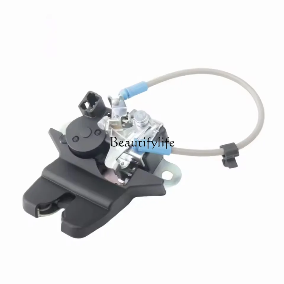 

81230C1000 Набор механизмов замка багажника LF Модель 2015-2017