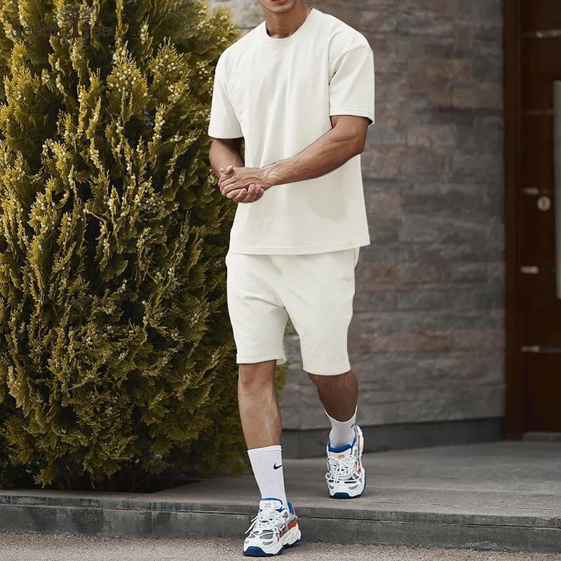

Summer Solid Color Casual Men's Sets Round Neck Short Sleeved T-shirt Elastic Waist Shorts Two-piece Set