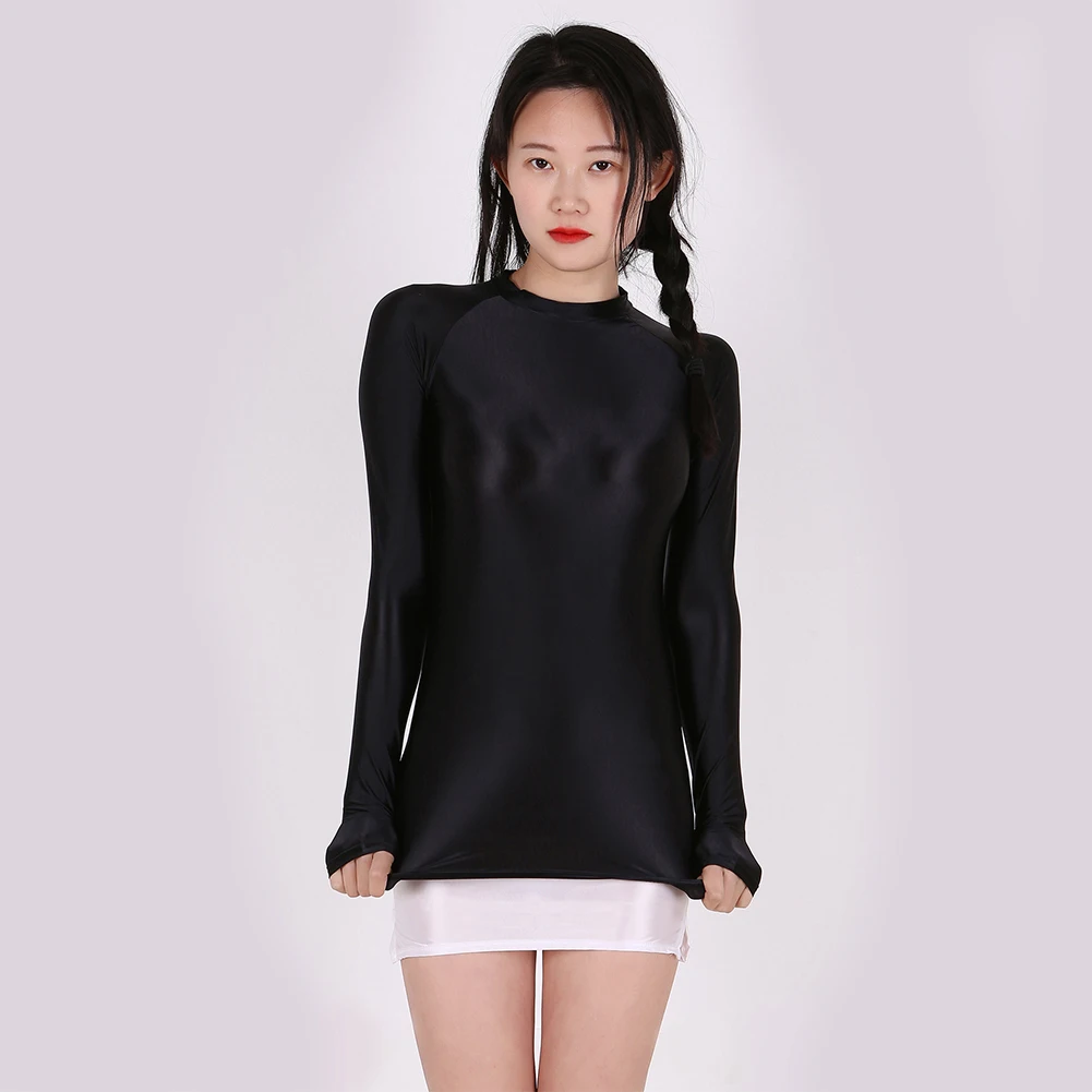 Neue Damen-Tops mit Rundhalsausschnitt für den Alltag, Glänzendes Hochelastisches Figurformendes T-Shirt in Unifarben für Alle Jahreszeiten