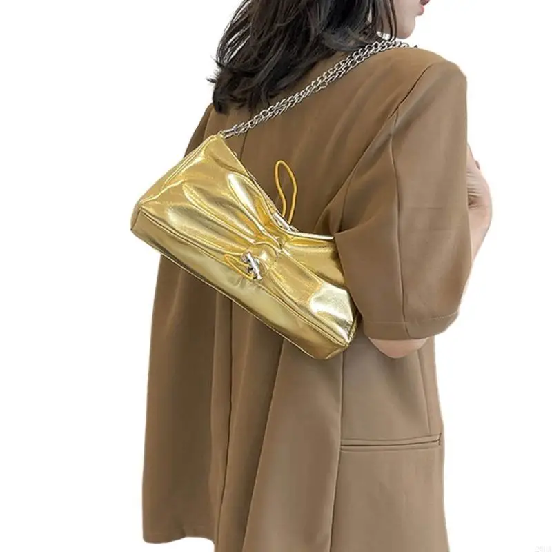 

Stylish Chain Crossbody Bag with Popular Butterfly Bows Design Phone Holder Storage Perfect for Fashionistas 20CA