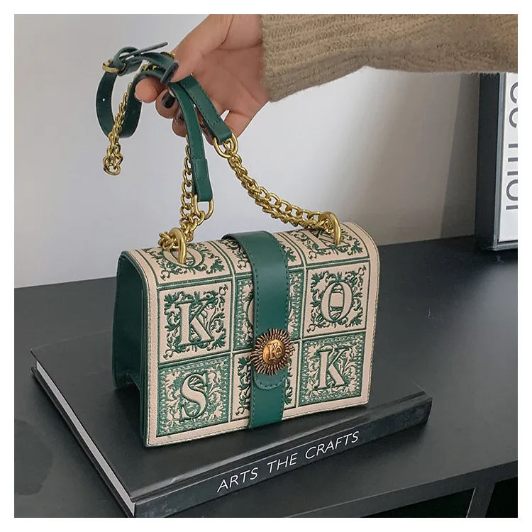 Luksusowy projektant marka Bolsa nowy haft z monogramem w stylu Vintage torba na łańcuszku jeden Crossbody na ramię torba kwadratowa dla kobiet