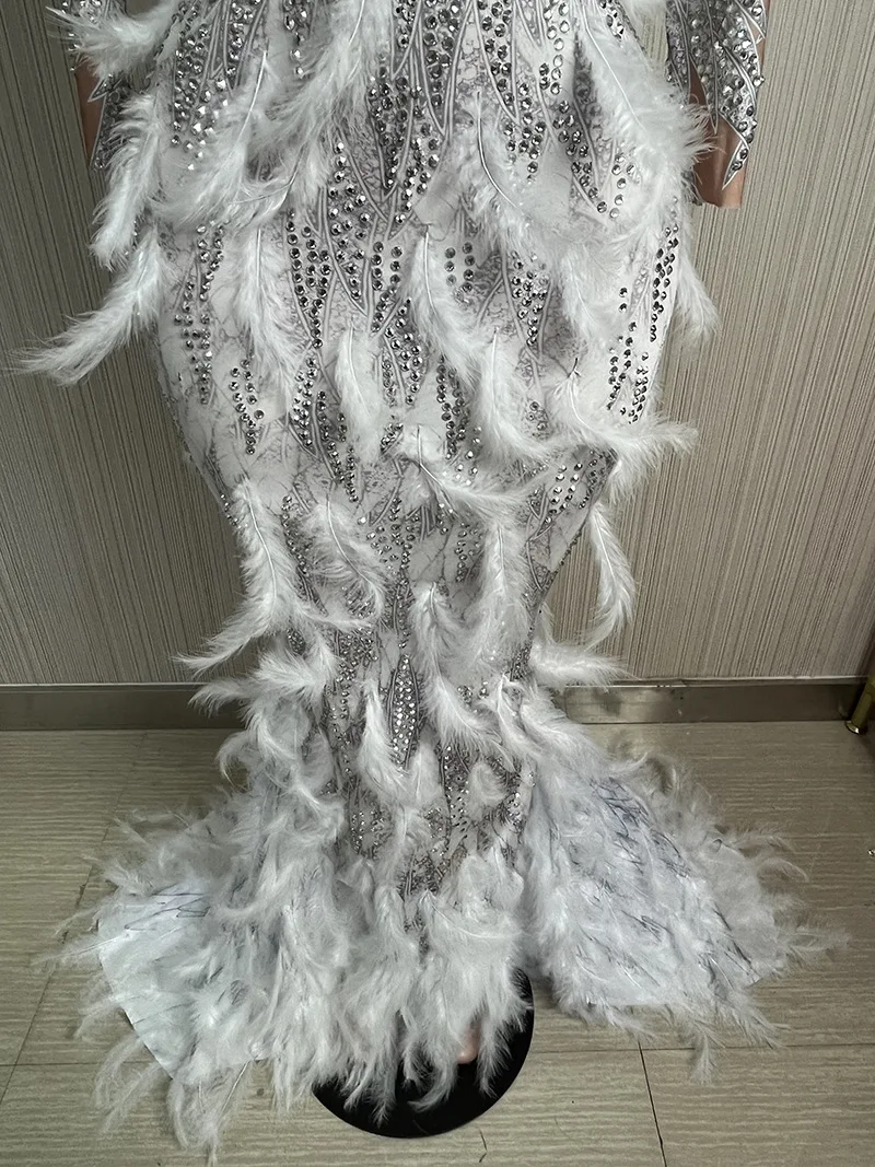 Customized New Long Sleeve Feather Streaking lace  High Elastic Sequins Sexy Tight Dress Birthday Party  Dress Performance Dress