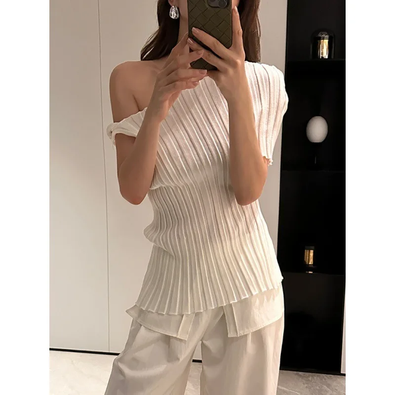 

Asymmetric Off Shoulder Pit Stripe Knitted Sweater for Women in Spring and Summer 2026, Simple Single Shoulder Slim Fit Top