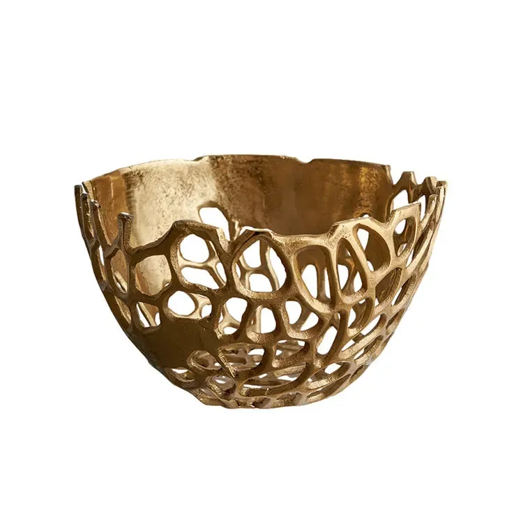 

Modern simple light luxury metal hollow fruit plate ornament model house sales office home