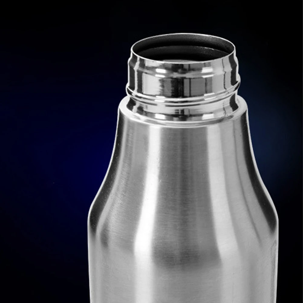 

Stainless Steel Oil Pot Cooking Liquor Dispenser Container European Style BBQ Bottle Vinegar Liquid Condiment