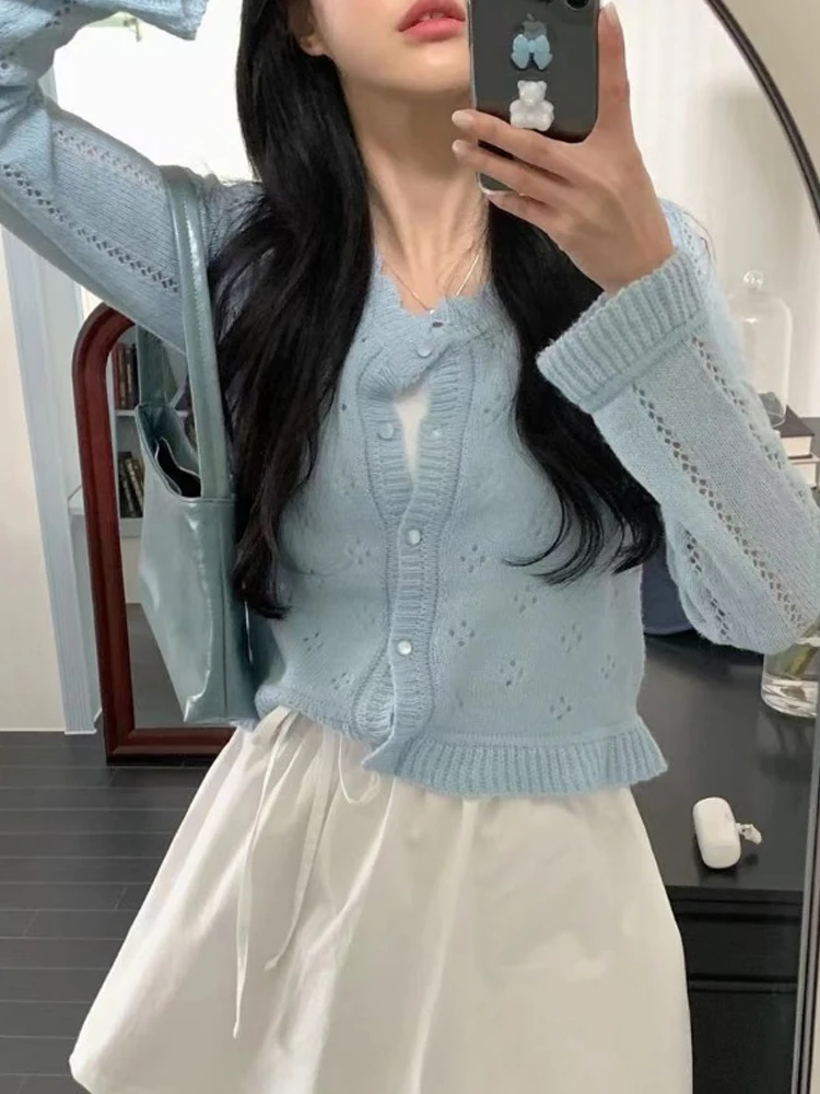 سترة نسائية أنيقة مجوفة برقبة دائرية وأكمام قصيرة وأكمام طويلة للربيع، نمط صديق للبيئة بمقاس صغير