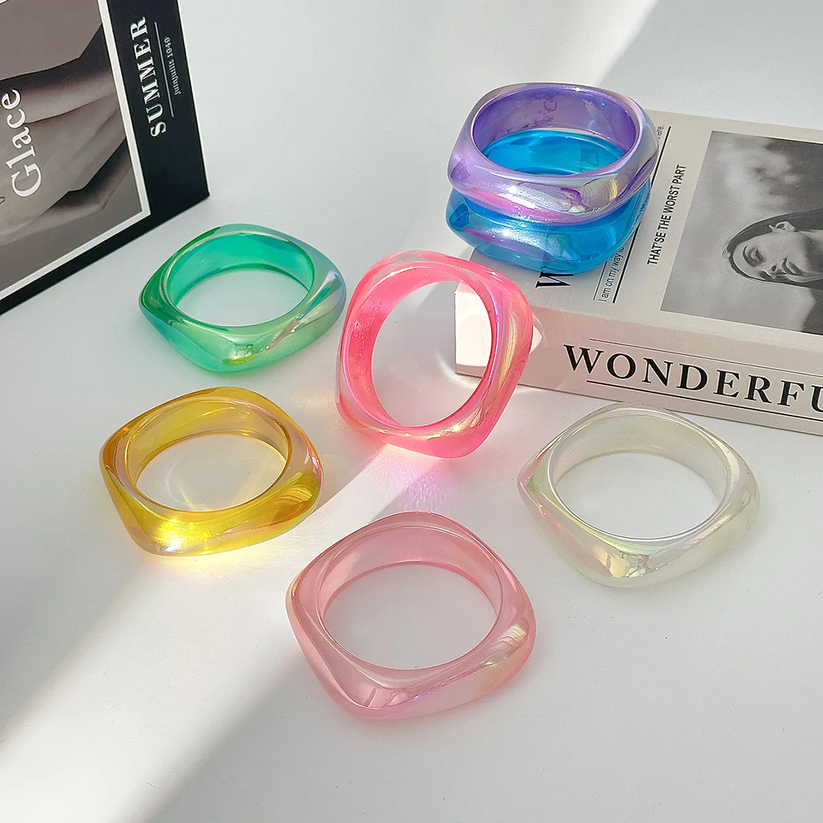 

Модный летний пляжный браслет в стиле панк, красочный блестящий браслет неправильной формы из смолы для женщин, повседневная одежда и браслеты для вечеринок для женщин