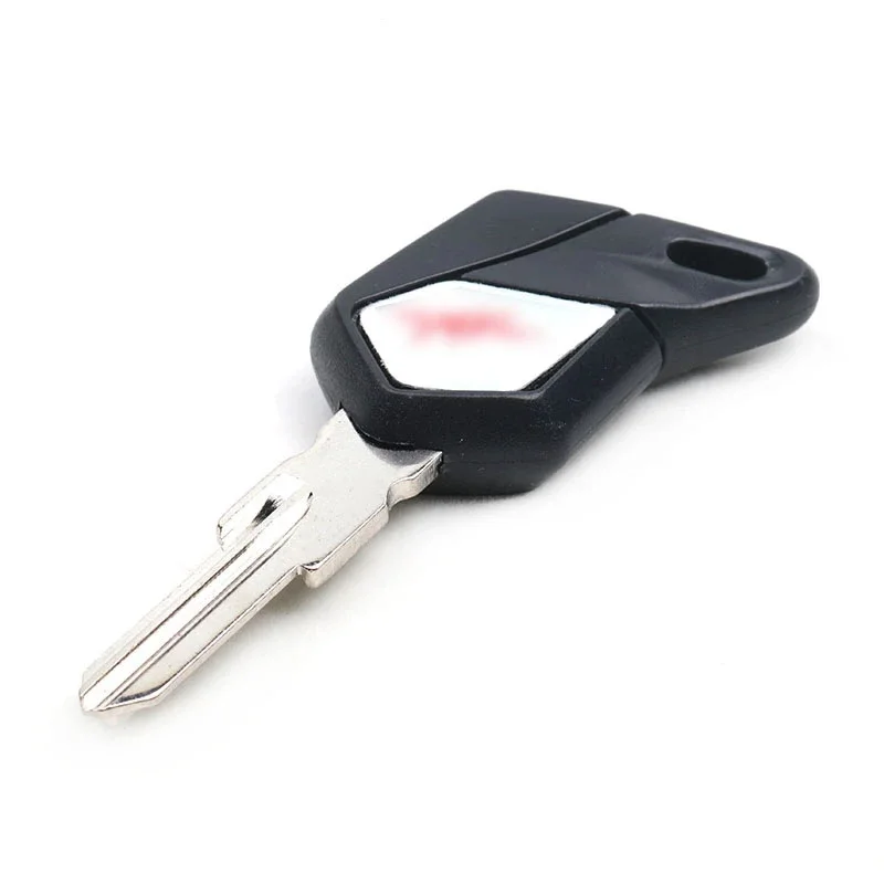 Suitable for MV Agusta F3 F4 750 920 990 1000 1090 motorcycle accessories blank key motorcycle parts can be installed chip