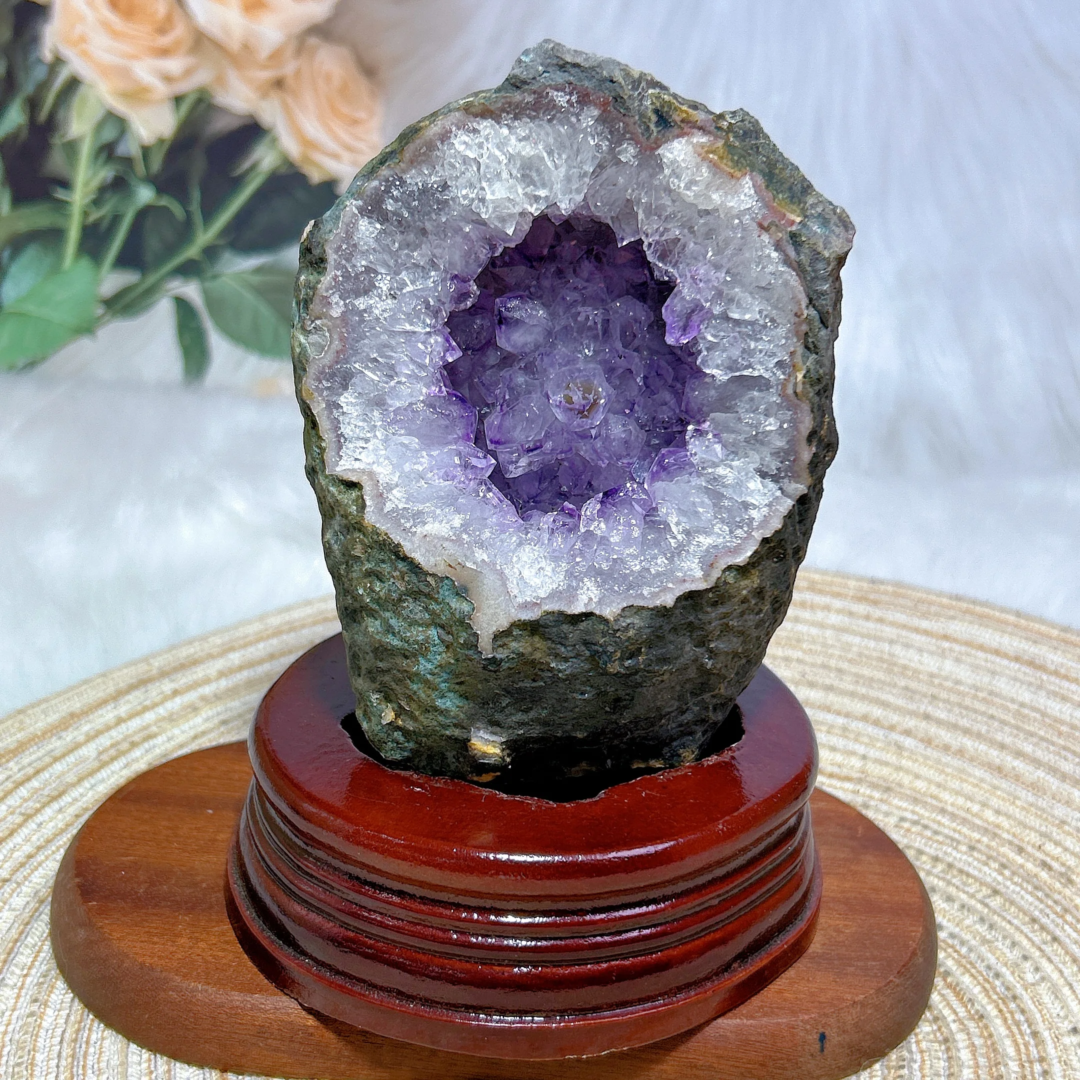 

Natural Crystals Brazil Amethyst Cluster Geode Raw Stone Specimen Give Base Healing Rare Home Decoration Desk Energy Gift