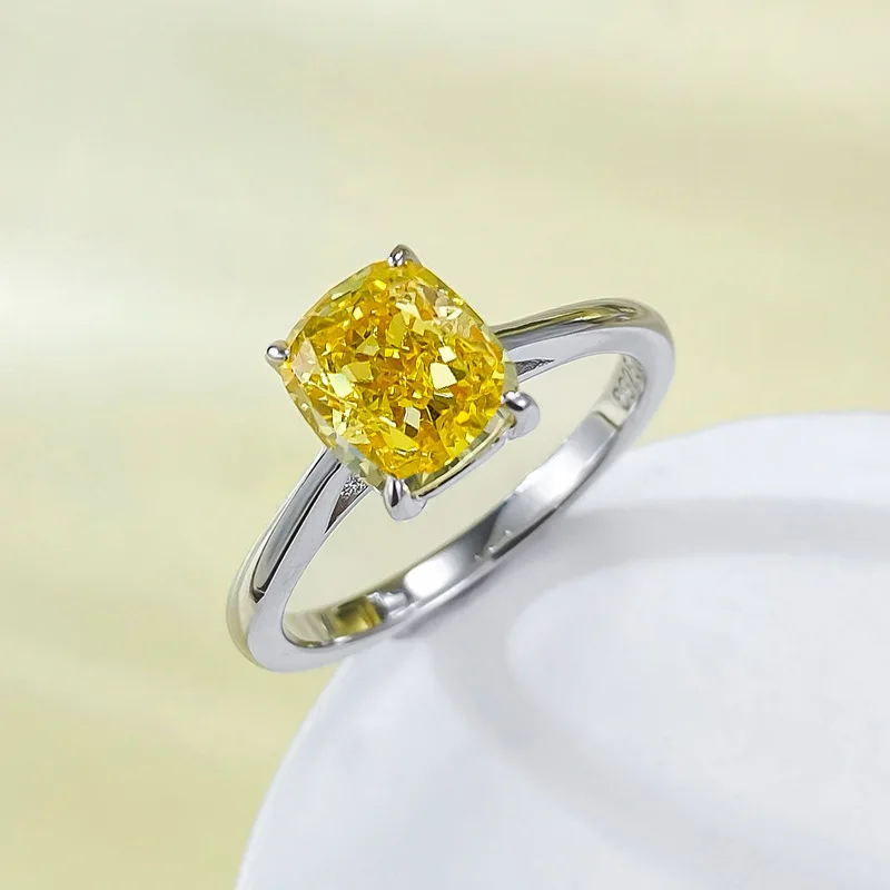 Jewelry S925 Silver 1.25 Carat Pillow Shaped Yellow Diamond Ring Square Simulated Diamond Ring Female Wedding Ring Niche