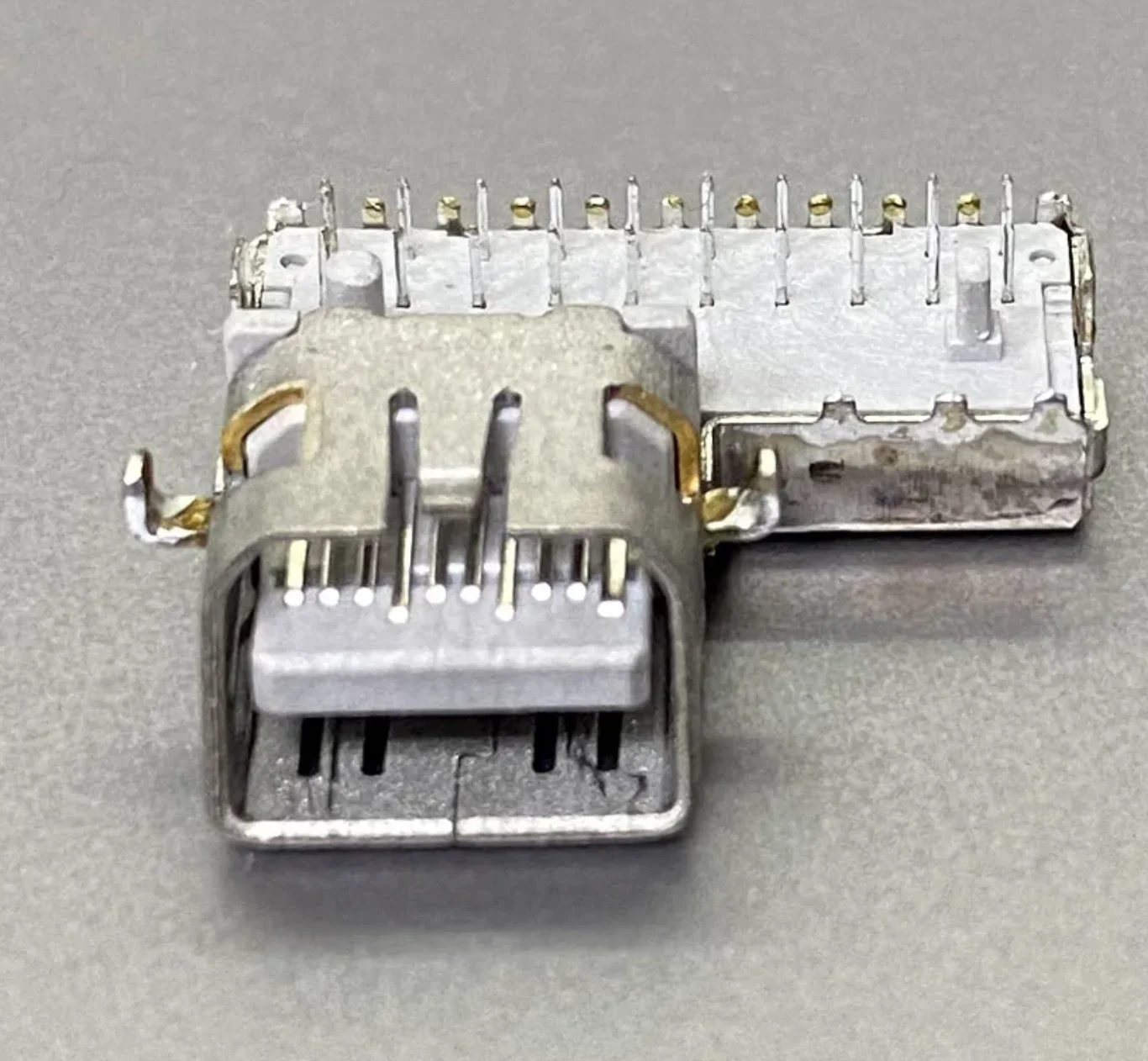 

Кабельный порт дисплея MINI DP для Surface 3 (1645)