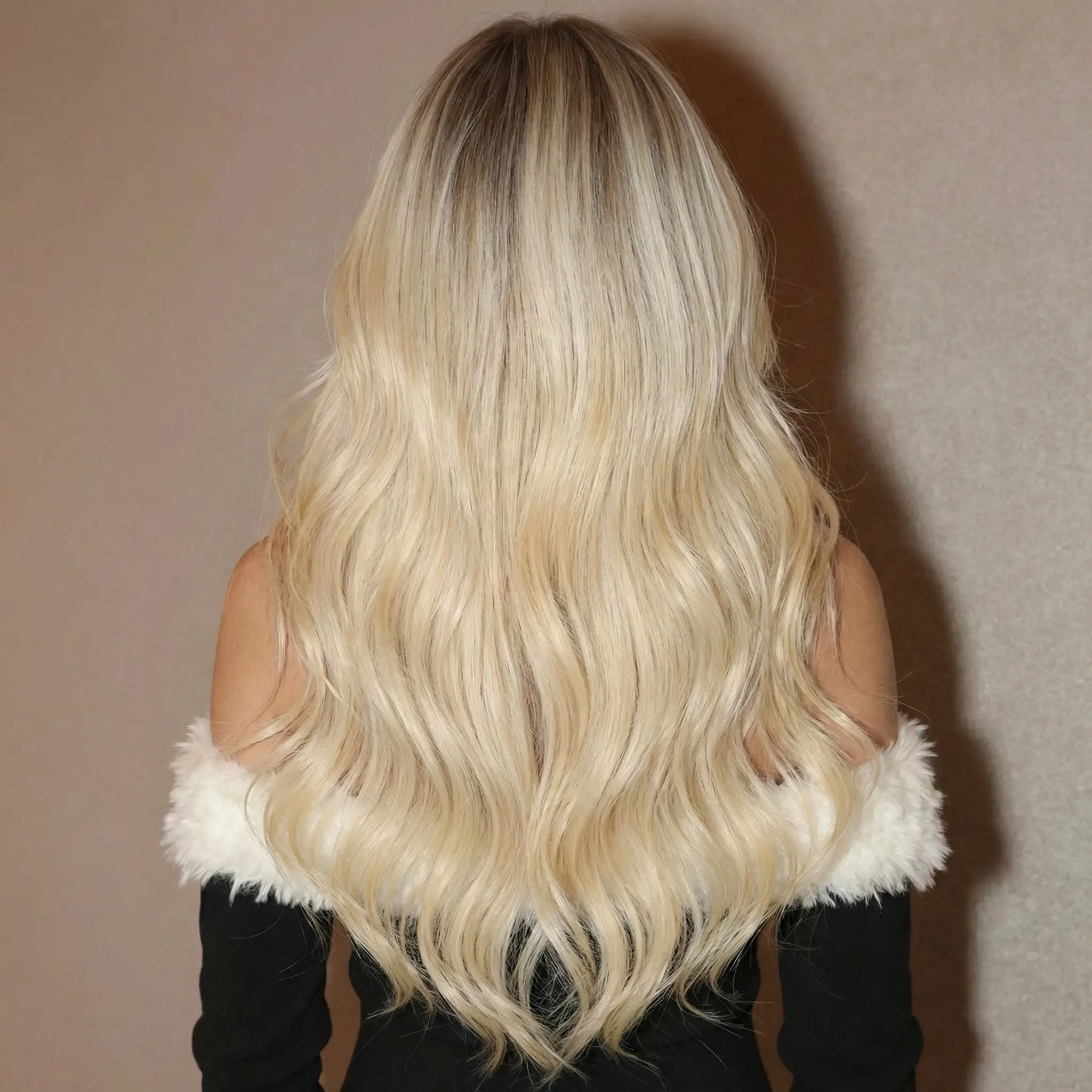 Long Wavy Ombre Blonde Wig Without Bangs