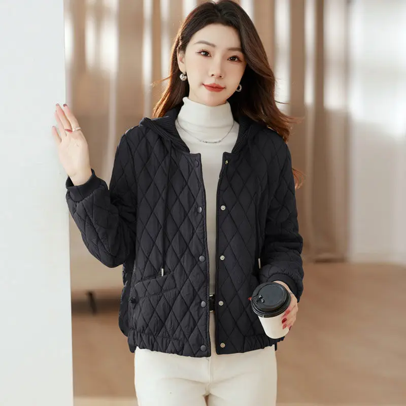 Nieuwe, met katoen gevoerde dames korte Koreaanse versie van losse, met katoen gevoerde dameswinterjas
