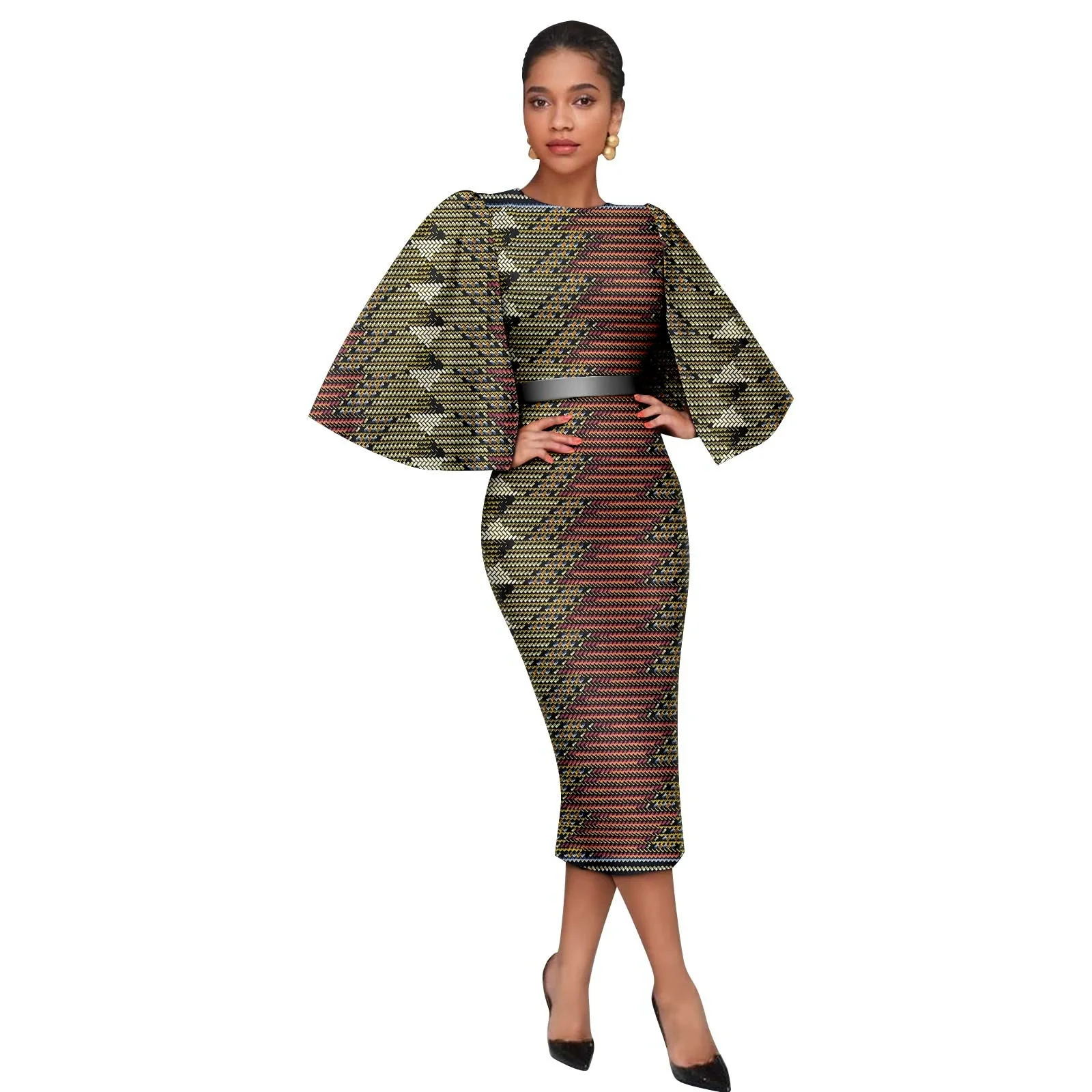 

Женское платье в африканском стиле — элегантное облегающее платье с широкими рукавами в форме трубы, с талией и облегающим силуэтом fo