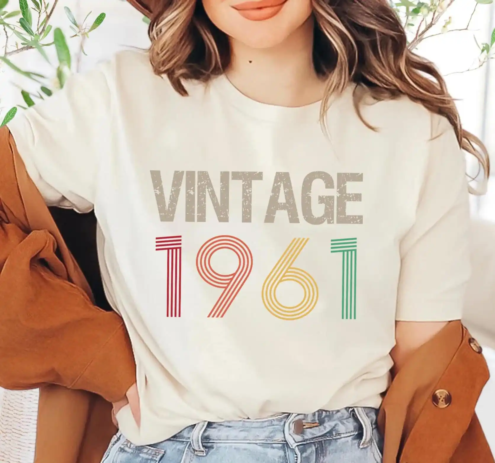 

63Rd Birthday T Shirt Vintage 1961T For Best Friend Woman