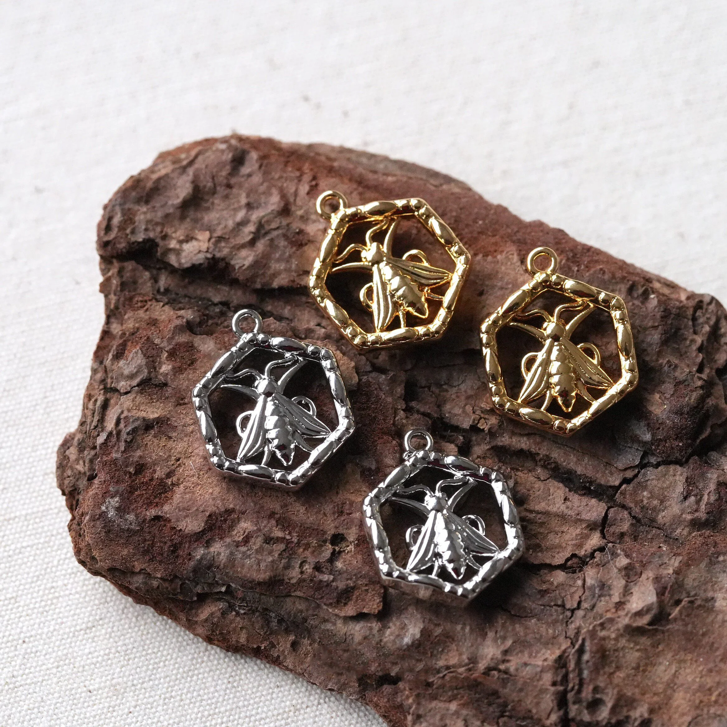 

4PCS Brass Gold Plated Hexagon Hollow Insect Pendant Jewelry DIY Making Supplies Handmade Findings Accessories