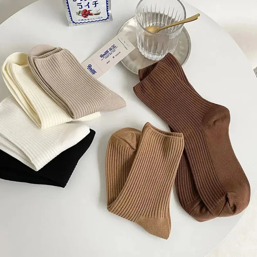 5 Pairs Solid Color Women\'s Mid Length Socks Leisure High Quality Spring Autumn Simplicity Stripe Soft Breathable Women\'s Socks