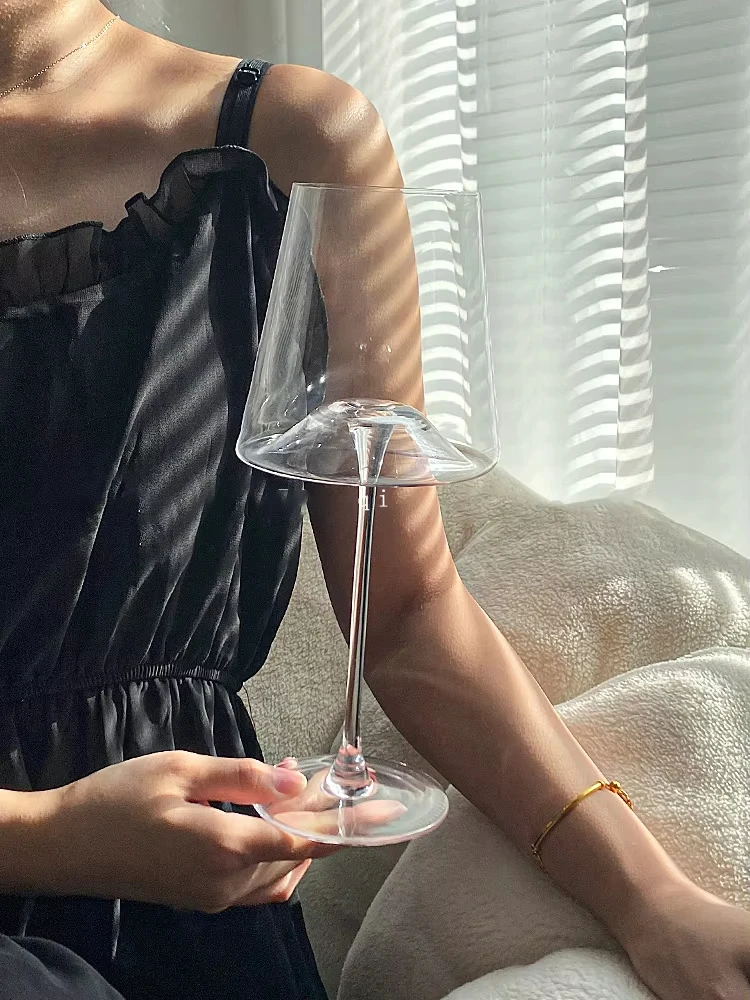 

600ml Large Capacity Small Hill Goblet Crystal Glass Red Wine Glass Cup Grape Wine Champagne Glass Household Potbelly Glass Cup