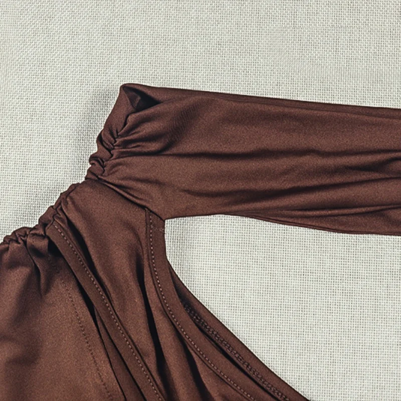 Damen Neckholder One-Shoulder Mini-Kleid mit Cut-Outs, figurbetontes Kleid mit langem Gürtel, gerafftes Wickelkleid, kurzes Party- und Nachtclub-Kleid, Großhandel – Detail 11