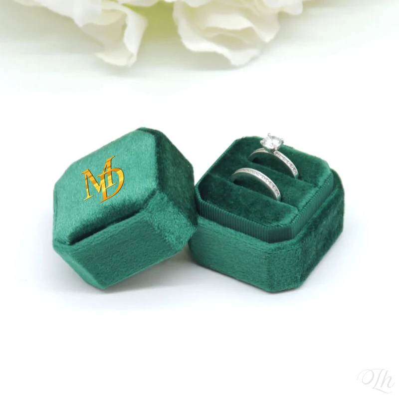 Personalizowane Pudełko na Obrączki Ślubne Kwadratowe Aksamitne Pudełko na Pierścionki Podwójne Pudełko na Pierścionki Personalizowane Pudełko na Obrączki Ślubne Pudełko na Pierścionek Zaręczynowy