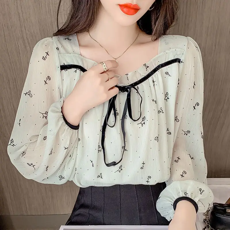 

French Vintage Chic Floral Square Collar Long Sleeve Top Women's Clothing Spring Korean Version Slim Spliced Bow Youth Blouse