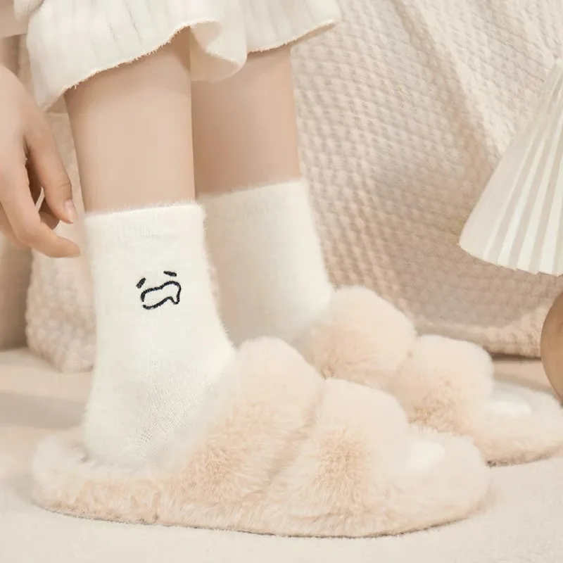 Autumn Winter Floor Socks Cream White Mink Velvet Thicken Coral Plush Creative Embroider Sleep Mid-tube Stockings for Women