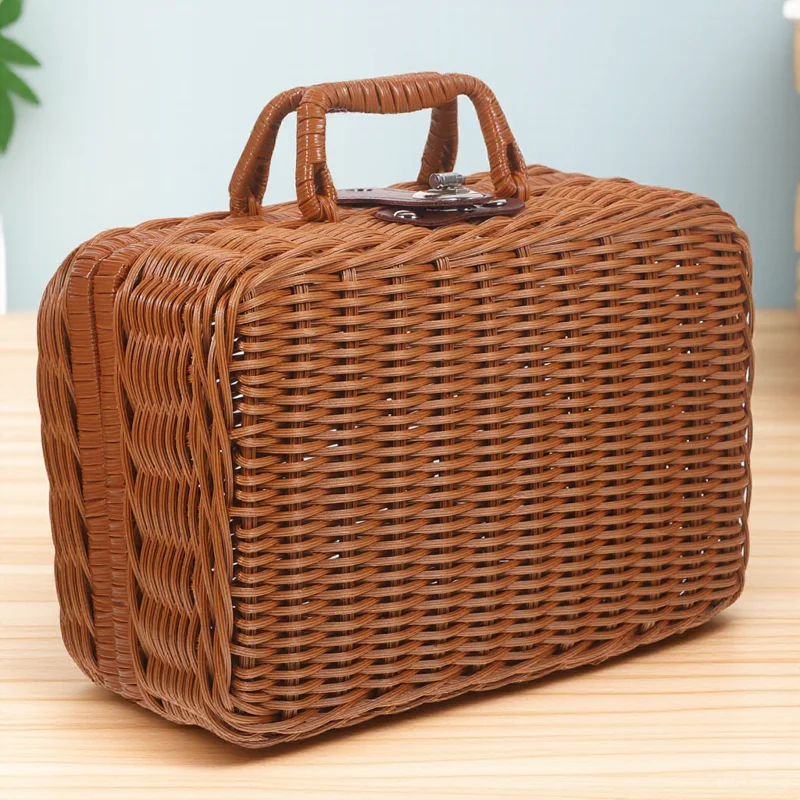

Large Capacity Handwoven Storage Case Durable Vintage Style Woven Suitcase With Lock Retro Handwoven Box Home Organizer Box