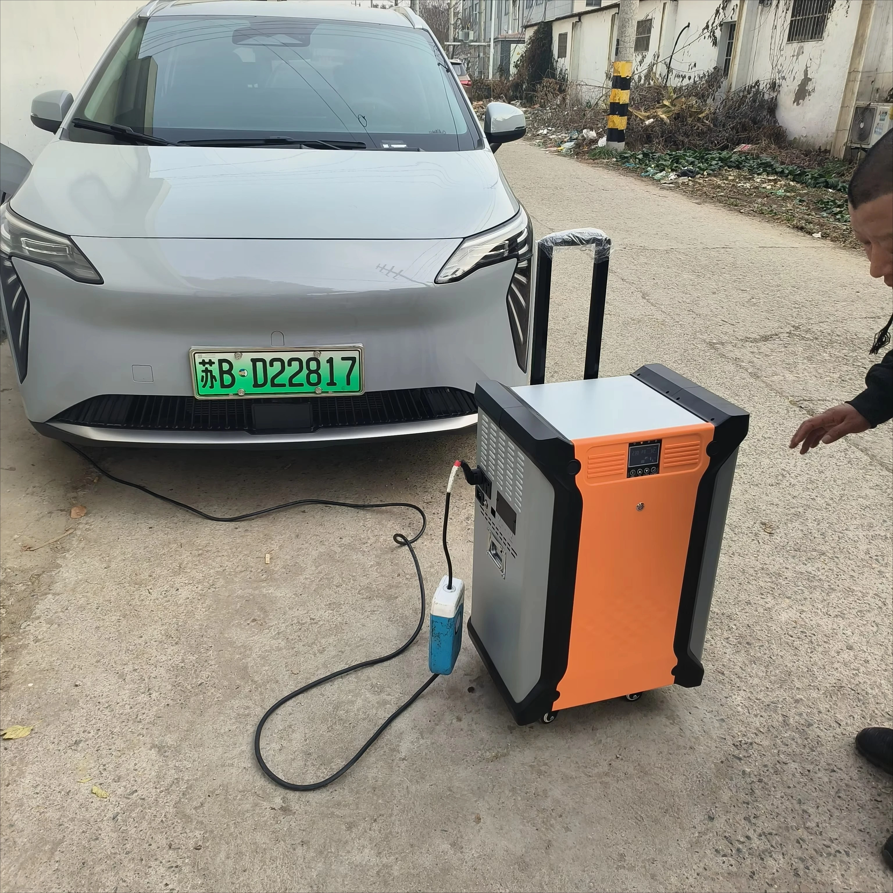 大容量10kWhソーラー発電機 急速充電5kW出力 110V/220V Lifepo4バッテリー パワーステーション 積み重ね可能 家庭用ソーラーCAN