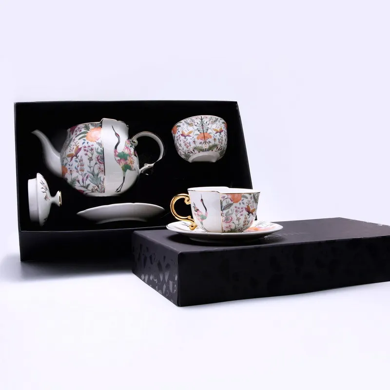 

British Blue and White Afternoon Tea Cup Coffee Cup Set, A Combination of Chinese and Western Irregular Ceramic Cup Tableware