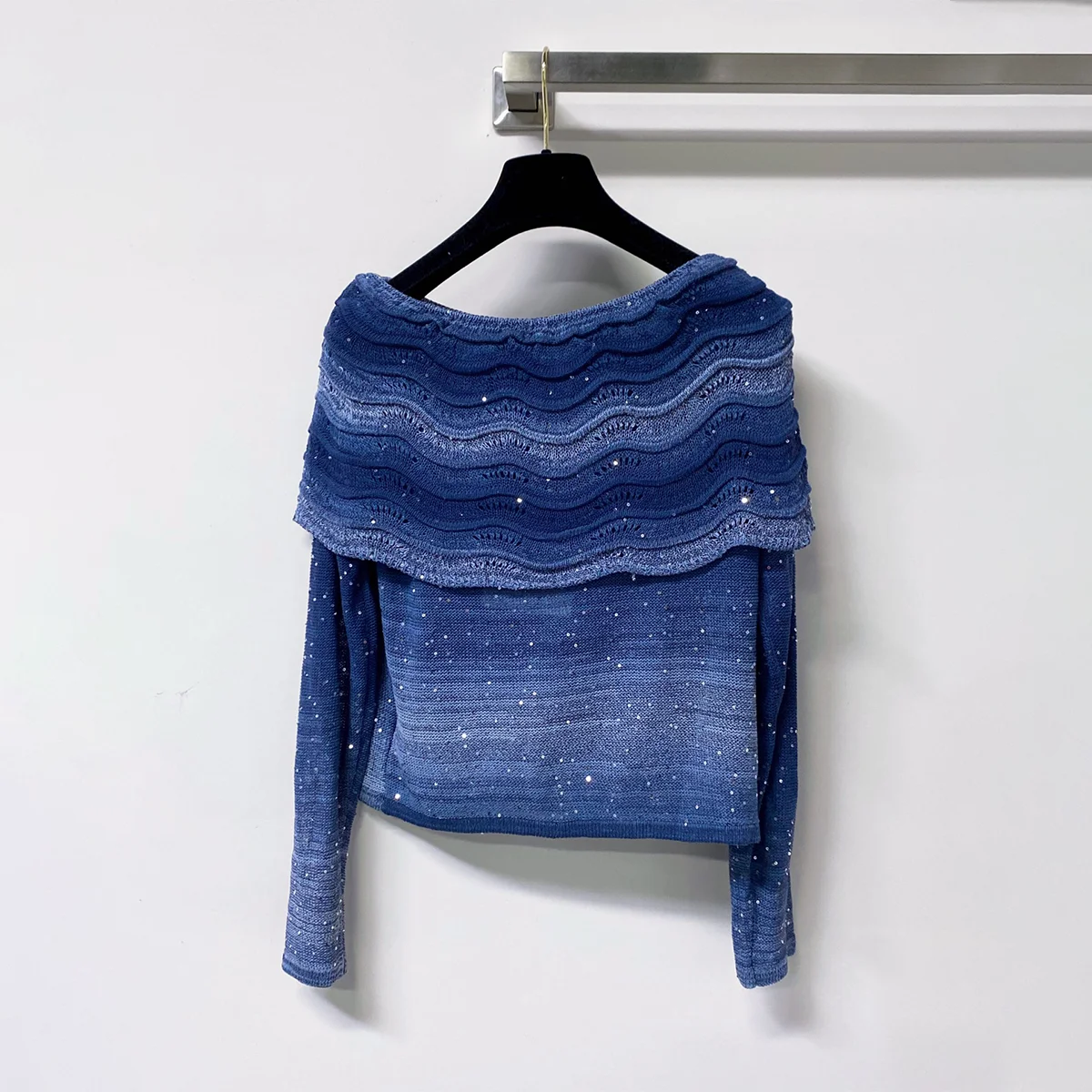 2026 High Quality Women's Gradient One Shoulder Large Collar Sparkling Knitted Short Top--hb813