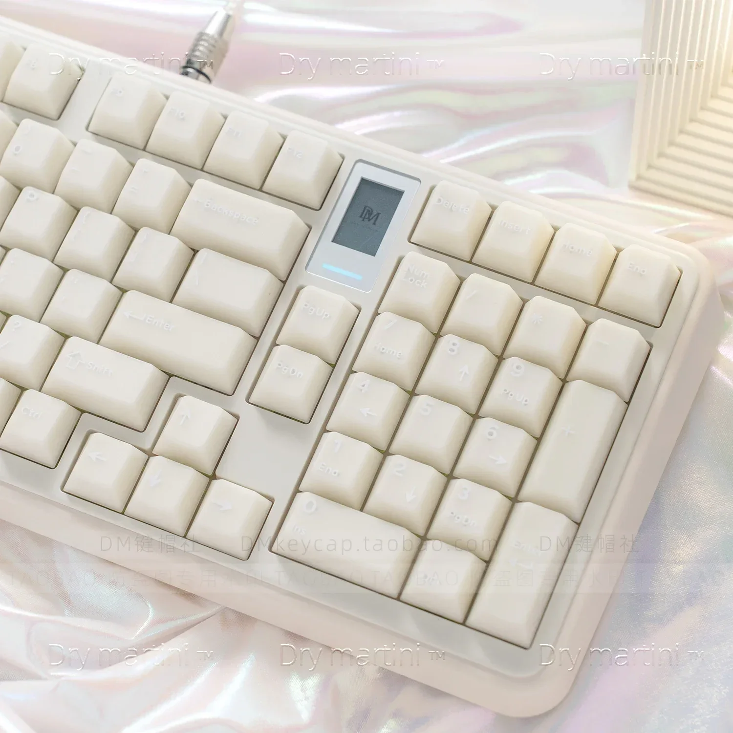 

White marble keycap original closed character semi-transparent milky white minimalist ABS two-color injection molding 68 75 98